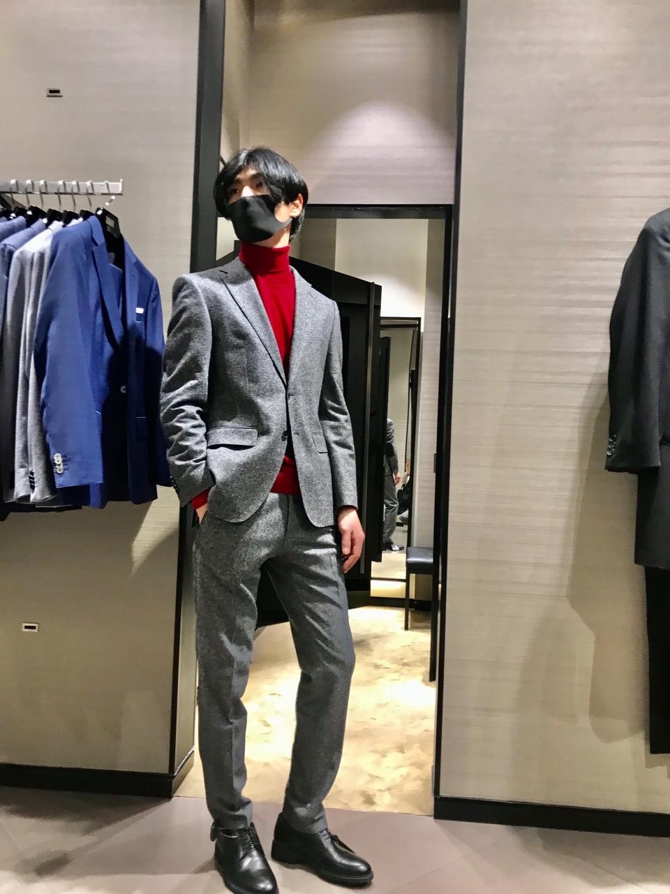 Shopping Escort Image 18